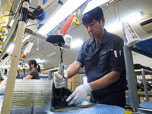 船外機部品の組立